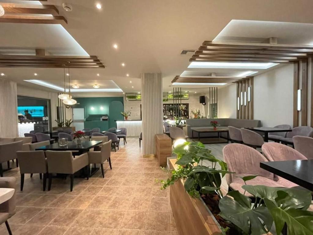 Hotel Dionisos Leptokaryá Ngoại thất bức ảnh